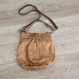 Retro/Vintage Y2K Roots Hobo Brown Leather Crossbody Bag